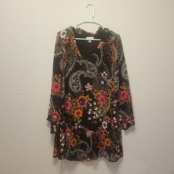 Dress - Picture 1 of 3